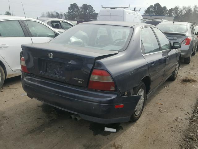 1HGCD5637SA119257 - 1995 HONDA ACCORD LX BLUE photo 4