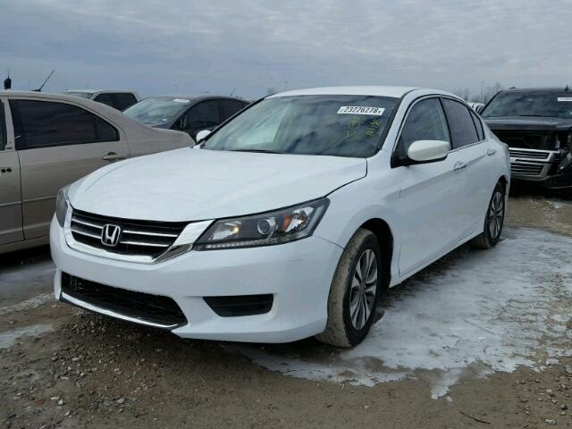 1HGCR2F39FA248526 - 2015 HONDA ACCORD LX WHITE photo 2