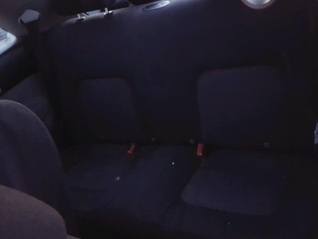 3VWCK31CX4M412119 - 2004 VOLKSWAGEN NEW BEETLE 白色 照片 6