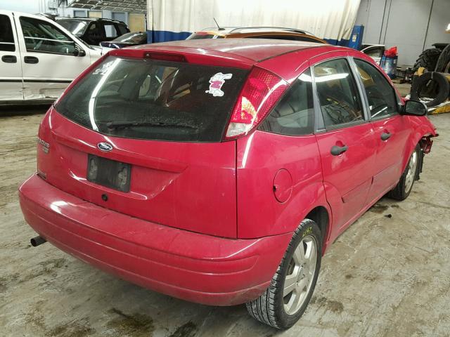 1FAHP37N77W333097 - 2007 FORD FOCUS ZX5 RED photo 4