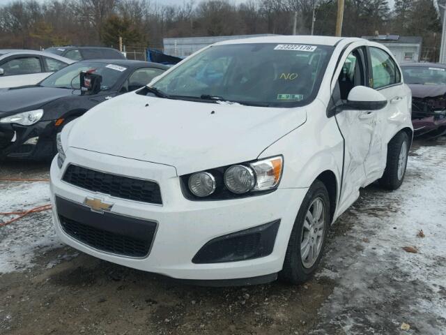 1G1JC5SH1E4234586 - 2014 CHEVROLET SONIC LT WHITE photo 2