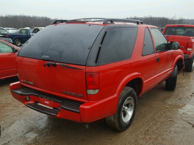 1GNCS18X33K175972 - 2003 CHEVROLET BLAZER RED photo 4