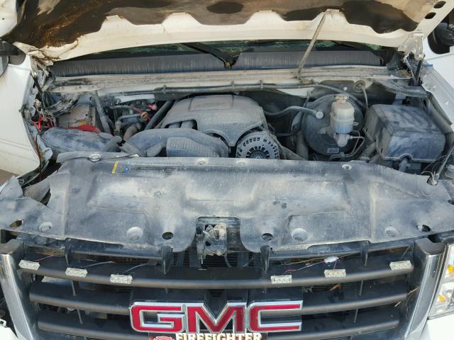 2GTEC19J081244262 - 2008 GMC SIERRA C15 WHITE photo 7