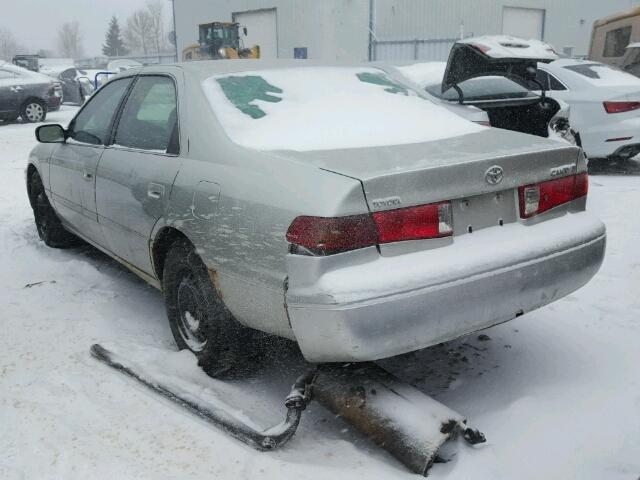 JT2BG22K610540073 - 2001 TOYOTA CAMRY CE SILVER photo 3