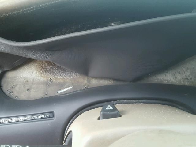 2G4WB55K221154272 - 2002 BUICK REGAL LS 金色 照片 8