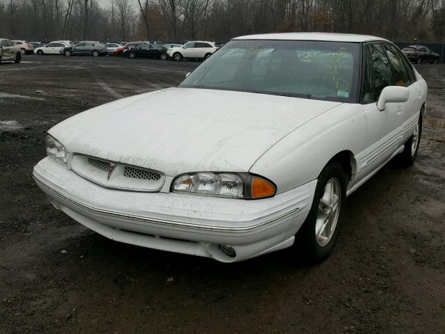 1G2HX52K6XH239983 - 1999 PONTIAC BONNEVILLE WHITE photo 2