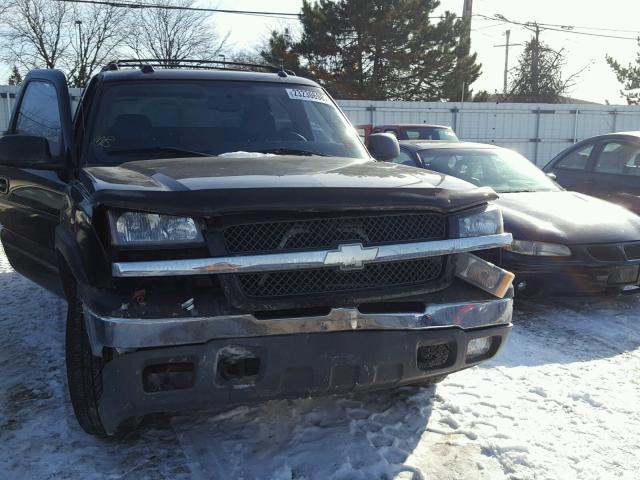 3GNEK12T74G284684 - 2004 CHEVROLET AVALANCHE BLACK photo 9