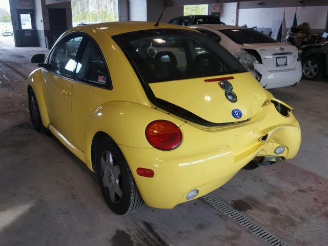 3VWBB61C6WM012557 - 1998 VOLKSWAGEN NEW BEETLE YELLOW photo 3