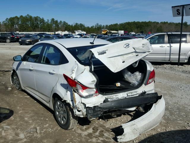 KMHCT4AE7GU139398 - 2016 HYUNDAI ACCENT SE WHITE photo 3