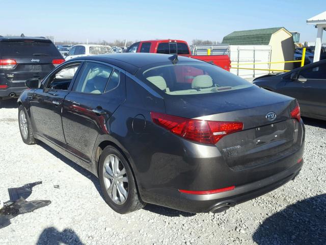 5XXGM4A76CG031374 - 2012 KIA OPTIMA LX BROWN photo 3