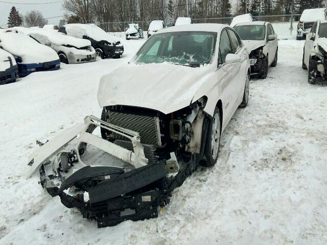 3FA6P0LU1ER215484 - 2014 FORD FUSION SE WHITE photo 2