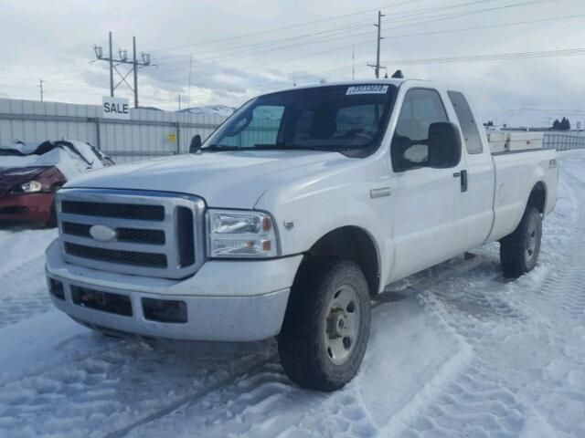 1FTSX21Y45ED27998 - 2005 FORD F250 SUPER WHITE photo 2