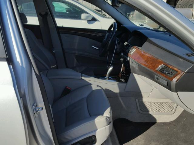 WBANU53588CT02660 - 2008 BMW 528 I GRAY photo 5