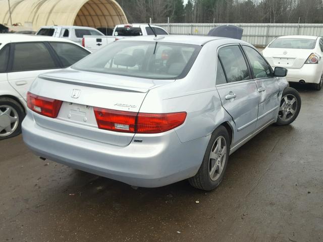 JHMCN36445C014336 - 2005 HONDA ACCORD HYB SILVER photo 4