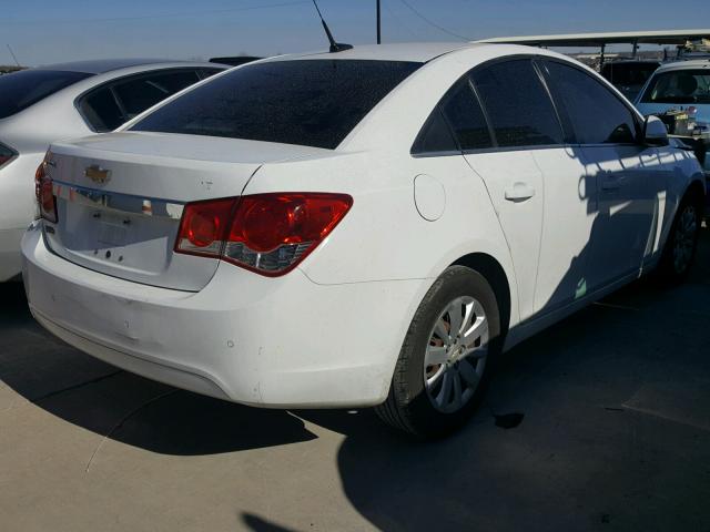 1G1PF5S92B7184107 - 2011 CHEVROLET CRUZE LT WHITE photo 4