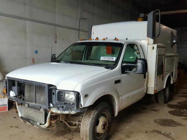 1FDWF36LX1EA58094 - 2001 FORD F350 SUPER WHITE photo 2