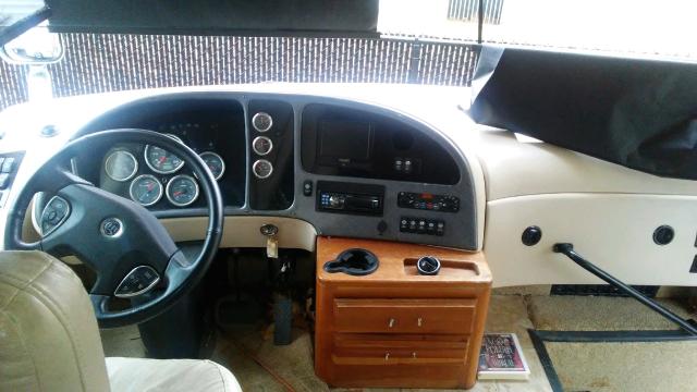 1RF43564262037072 - 2006 ROADMASTER RAIL MONOCOQUE BROWN photo 5