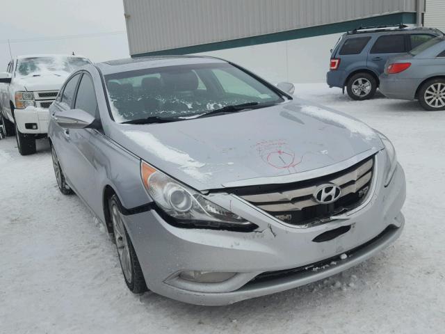 5NPEC4AB4BH193876 - 2011 HYUNDAI SONATA SE SILVER photo 1