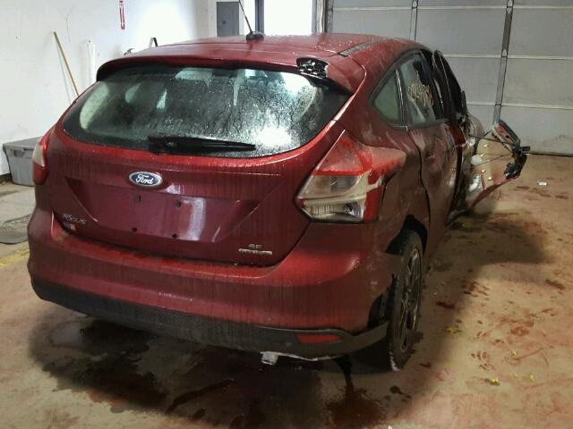 1FADP3K28EL101621 - 2014 FORD FOCUS SE RED photo 4