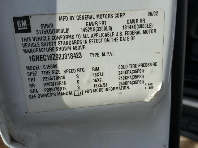 1GNEC16Z92J318423 - 2002 CHEVROLET SUBURBAN C WHITE photo 10