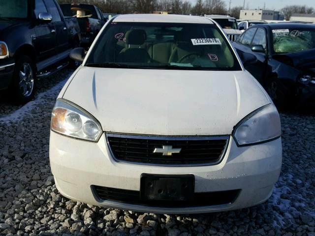 1G1ZS58N07F292151 - 2007 CHEVROLET MALIBU LS WHITE photo 9