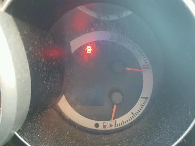 JM1BK143861470986 - 2006 MAZDA 3 HATCHBAC SILVER photo 8