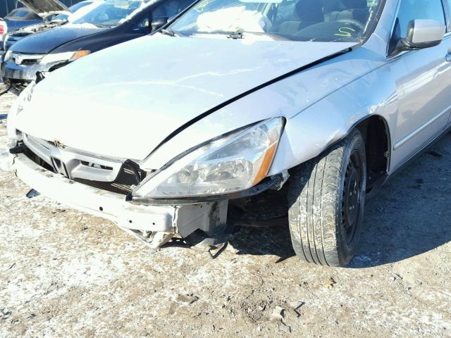 1HGCM56393A112019 - 2003 HONDA ACCORD LX SILVER photo 9