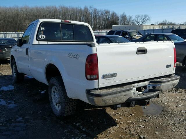 1FTNF20535EB65885 - 2005 FORD F250 SUPER WHITE photo 3