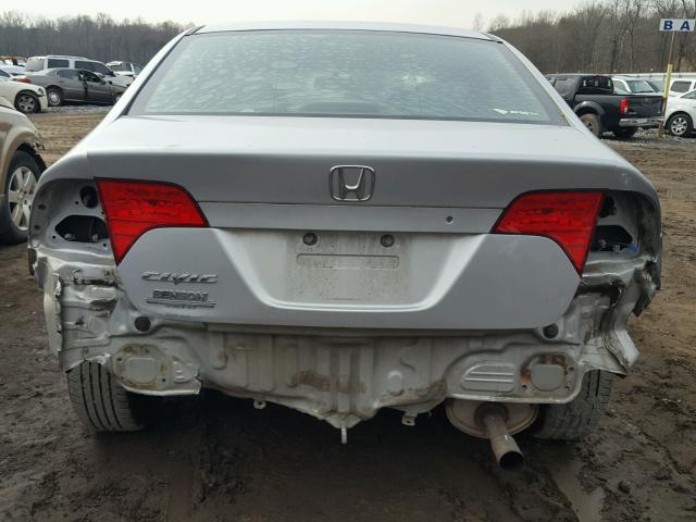 1HGFA16548L001017 - 2008 HONDA CIVIC LX SILVER photo 9