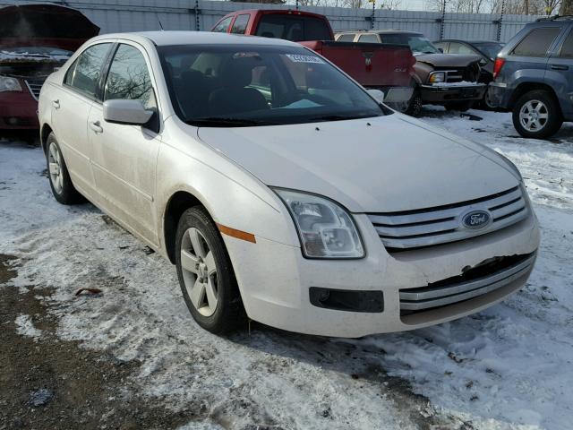 3FAHP07Z29R126219 - 2009 FORD FUSION SE WHITE photo 1