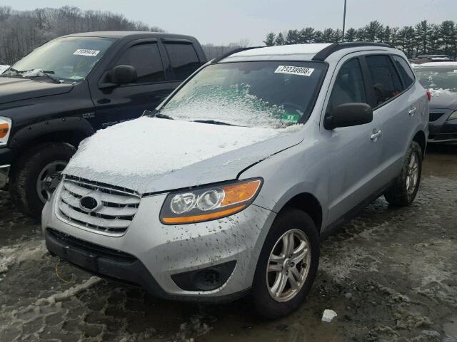 5NMSGDABXAH368702 - 2010 HYUNDAI SANTA FE G SILVER photo 2