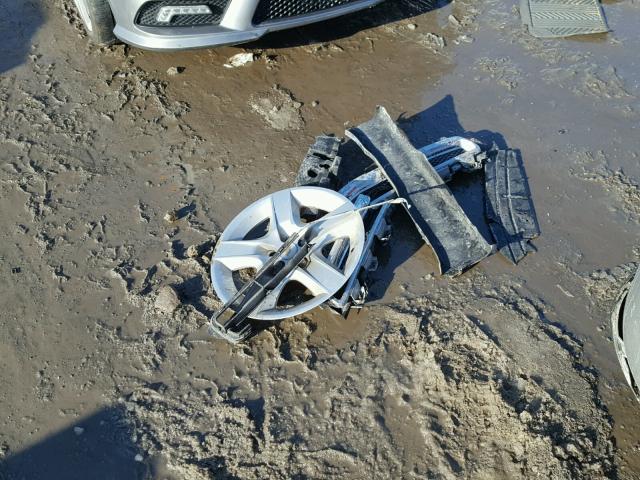 1G1ZB5E02CF118729 - 2012 CHEVROLET MALIBU LS SILVER photo 9