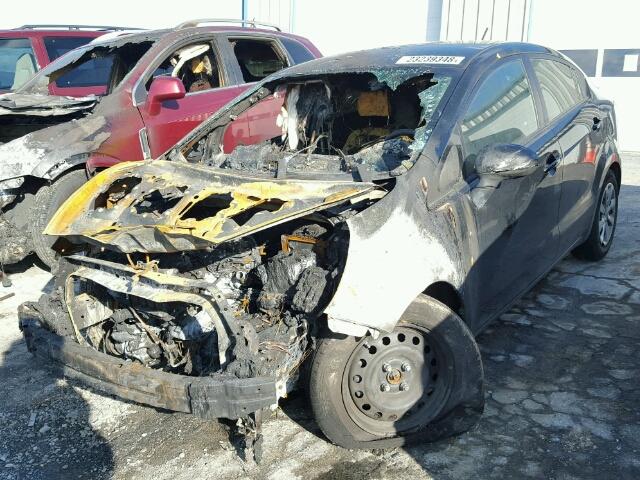 KNADM4A39G6536780 - 2016 KIA RIO LX Սև լուսանկար 2