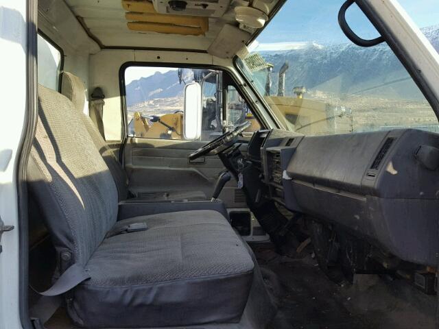 JALB4B1K2R7006927 - 1994 ISUZU NPR WHITE photo 5