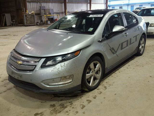 1G1RB6E48CU106671 - 2012 CHEVROLET VOLT GRAY photo 2