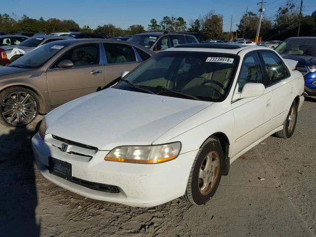 1HGCG5662YA092754 - 2000 HONDA ACCORD EX WHITE photo 2