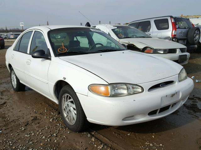 1FAFP13P2WW154922 - 1998 FORD ESCORT SE WHITE photo 1