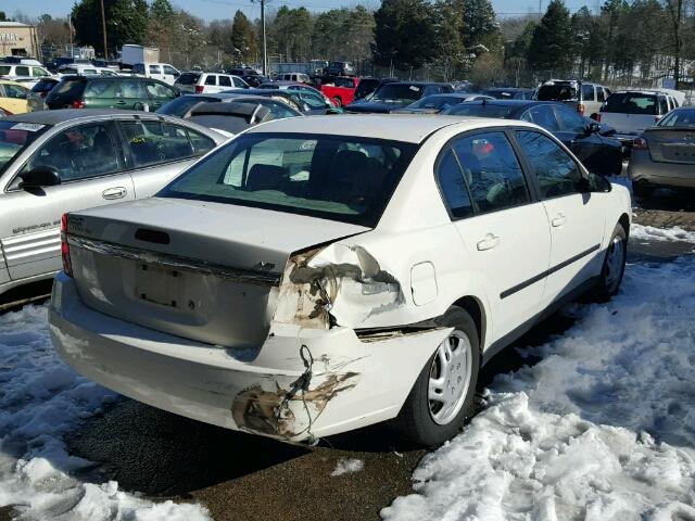 1G1ZS52864F130698 - 2004 CHEVROLET MALIBU WHITE photo 4