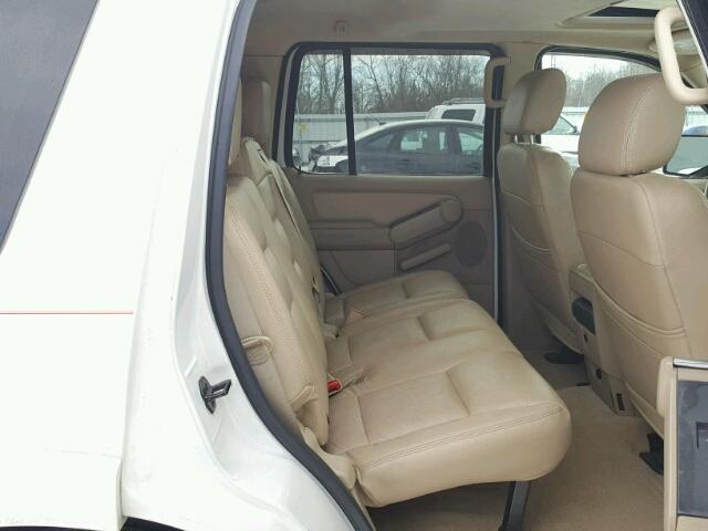 1FMEU73E28UA30109 - 2008 FORD EXPLORER X WHITE photo 6