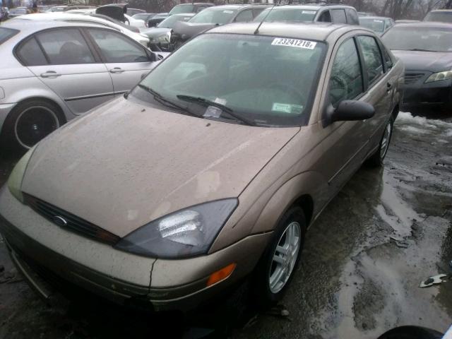 1FAFP34Z23W269642 - 2003 FORD FOCUS SE C GOLD photo 2