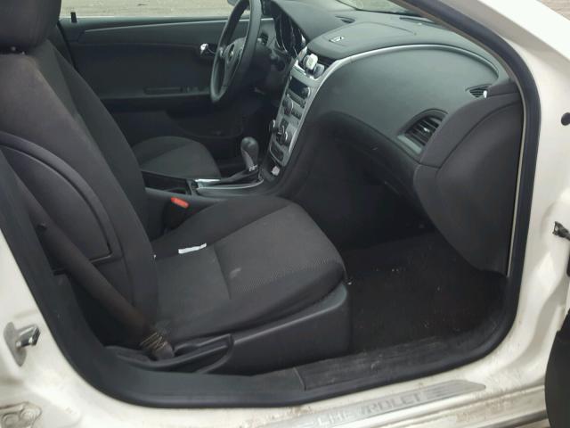 1G1ZH57BX84234678 - 2008 CHEVROLET MALIBU 1LT თეთრი ფოტო 5