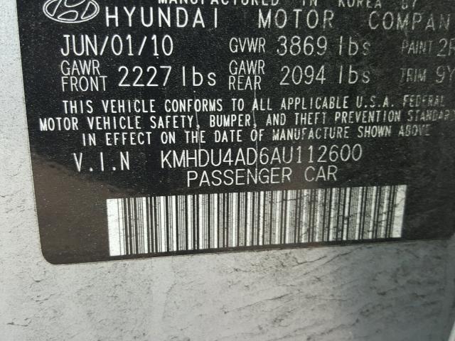 KMHDU4AD6AU112600 - 2010 HYUNDAI ELANTRA BL SILVER photo 10