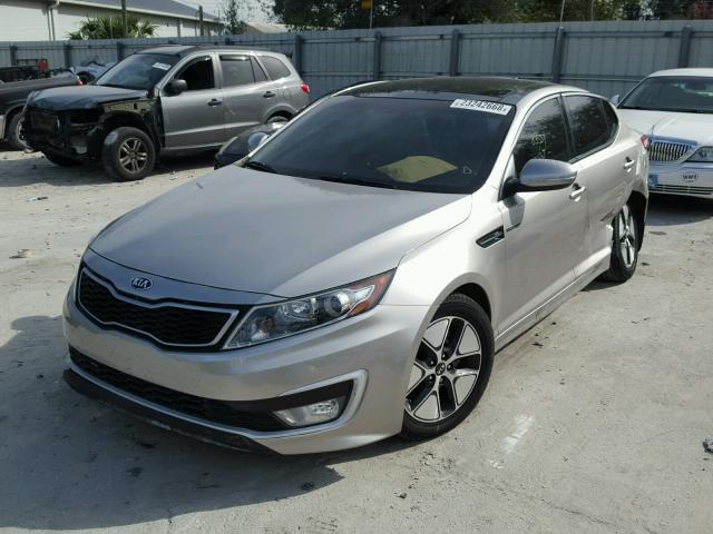 KNAGM4AD9D5044712 - 2013 KIA OPTIMA HYB SILVER photo 2