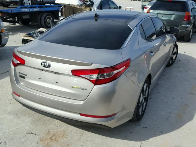 KNAGM4AD9D5044712 - 2013 KIA OPTIMA HYB SILVER photo 4