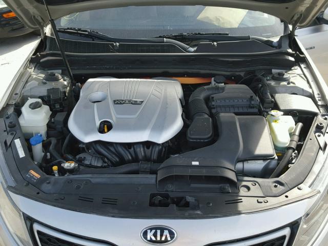 KNAGM4AD9D5044712 - 2013 KIA OPTIMA HYB SILVER photo 7