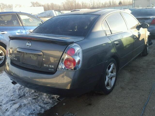 1N4BL11D05N447211 - 2005 NISSAN ALTIMA SE GRAY photo 4