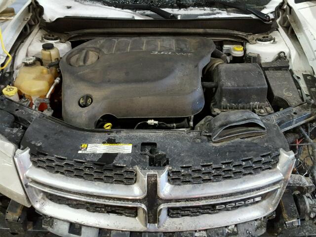 1B3BD2FG5BN572301 - 2011 DODGE AVENGER LU WHITE photo 7