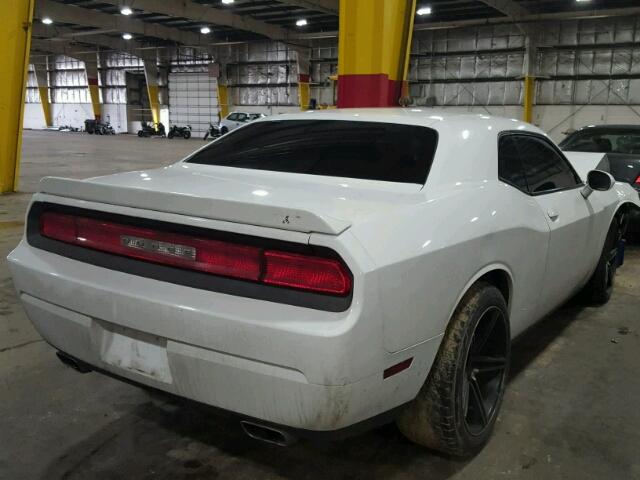 2C3CDYAG9DH704215 - 2013 DODGE CHALLENGER WHITE photo 4