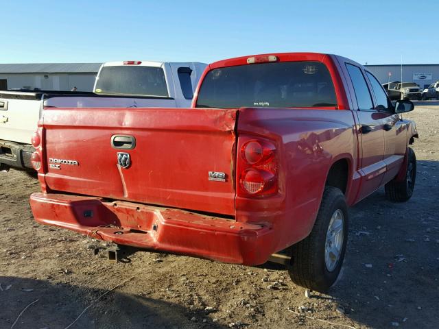 1D7HE48N95S234473 - 2005 DODGE DAKOTA QUA RED photo 4