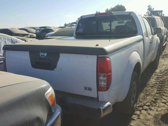 1N6BD06T87C429343 - 2007 NISSAN FRONTIER K WHITE photo 4